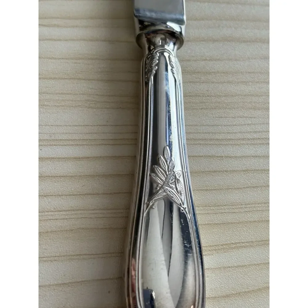 Ercuis France Lauriers Dinner Knife 8.5” Silver Plate Flatware Replacement VTG
